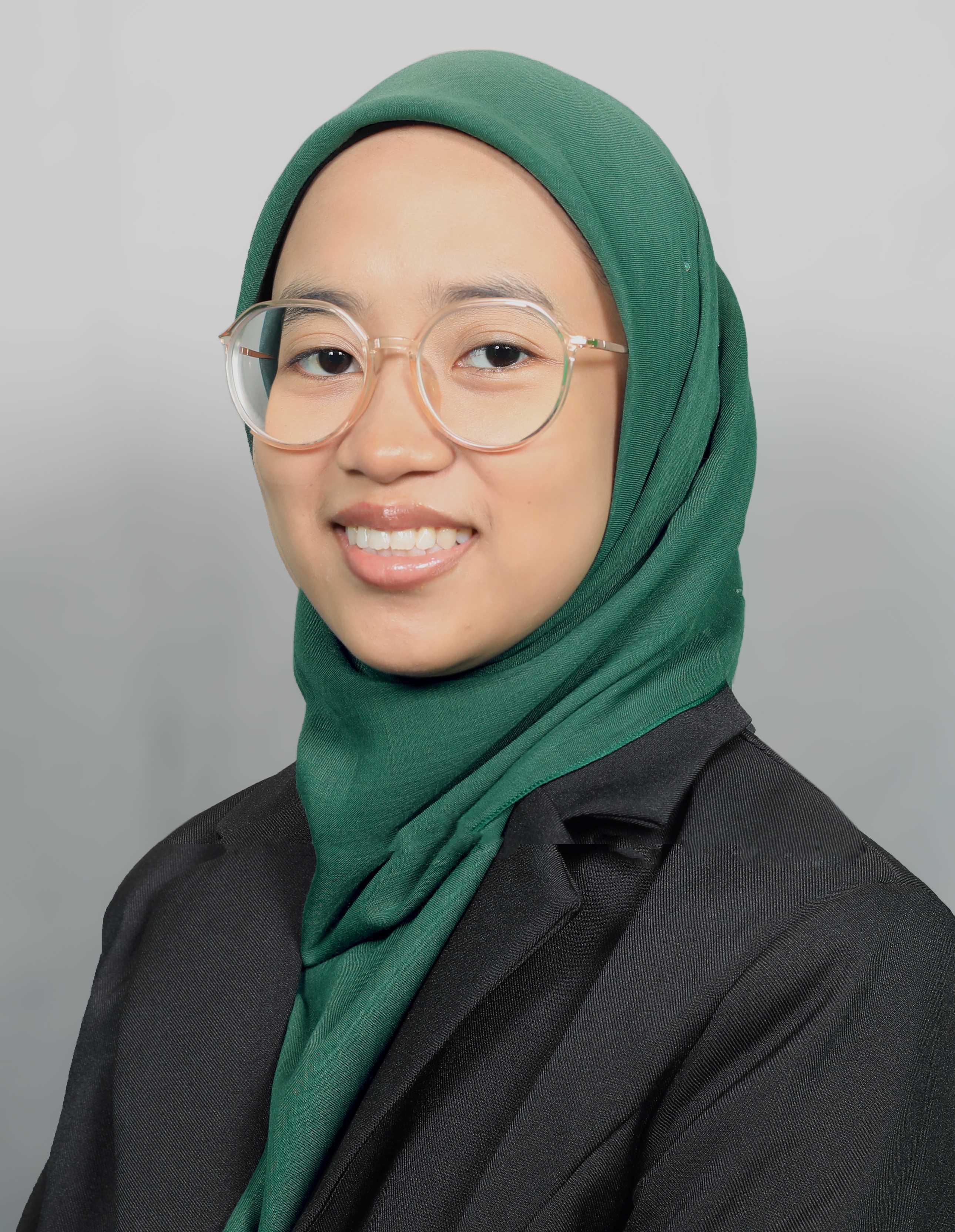 Farah Farhana binti Rozi