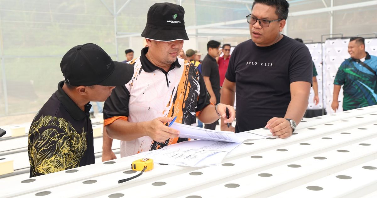 LAWATAN PEMERIKSAAN (INSPECTION) DAN KURSUS HIDROPONIK DI PROJEK HIDROPONIK PINTAR PULAU TIOMAN