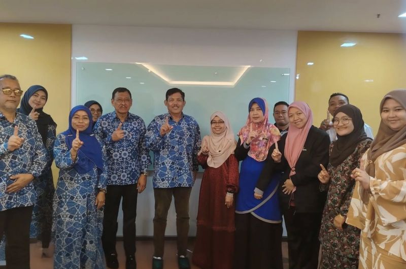 KUNJUNG HORMAT ANGKASA NEGERI PAHANG KE JABATAN PERTANIAN NEGERI PAHANG