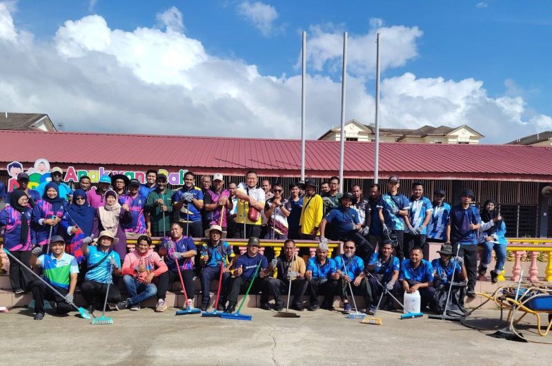 GOTONG-ROYONG CSR PUSAT PEMINDAHAN SEMENTARA DI SEKOLAH KEBANGSAAN SUNGAI ULAR